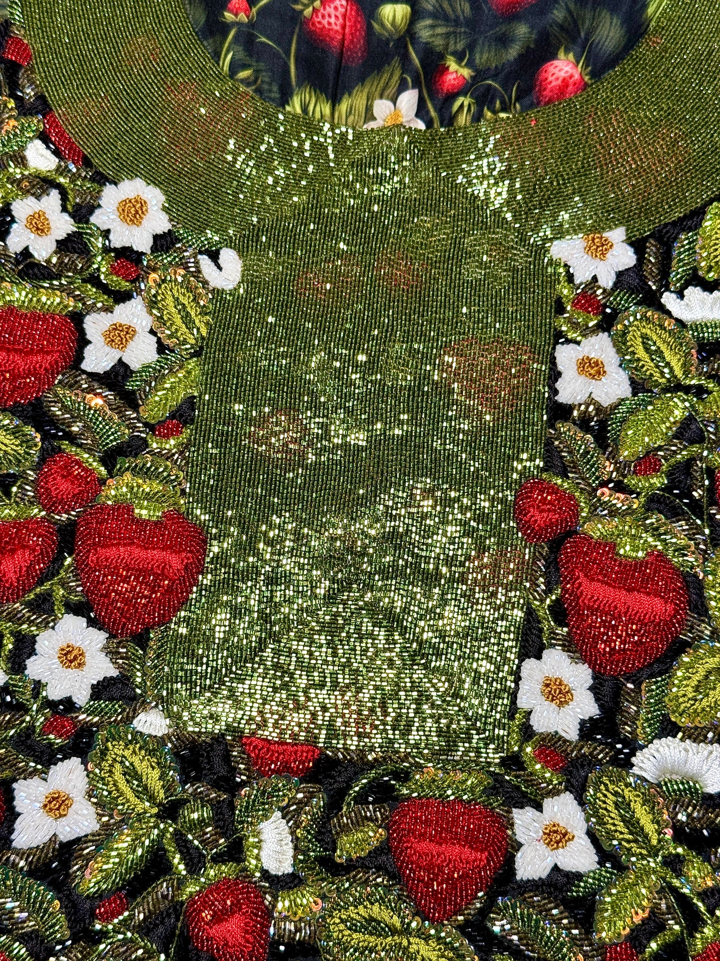 Strawberry Green Details (PRE-ORDER)