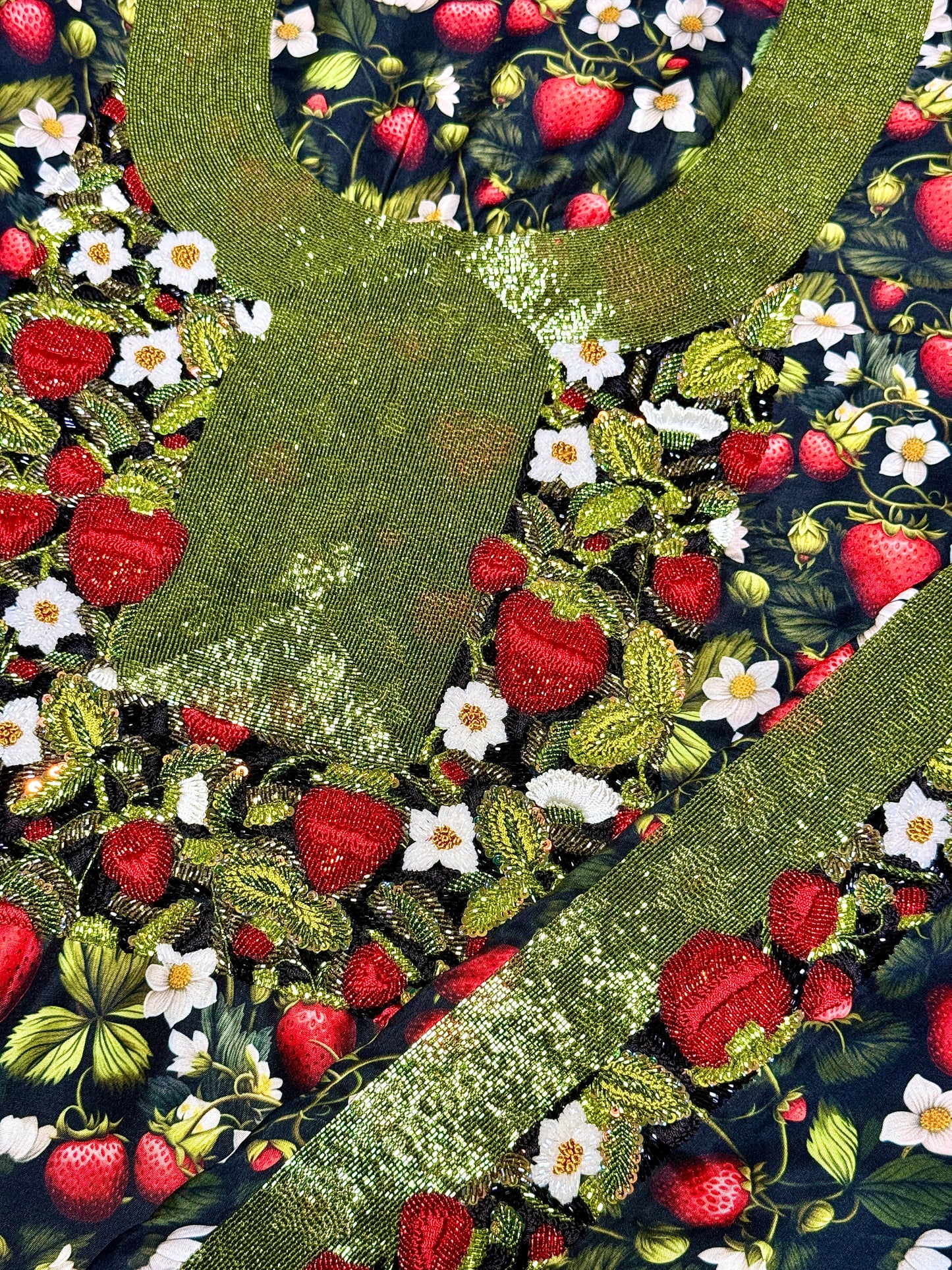 Strawberry Green Details (PRE-ORDER)