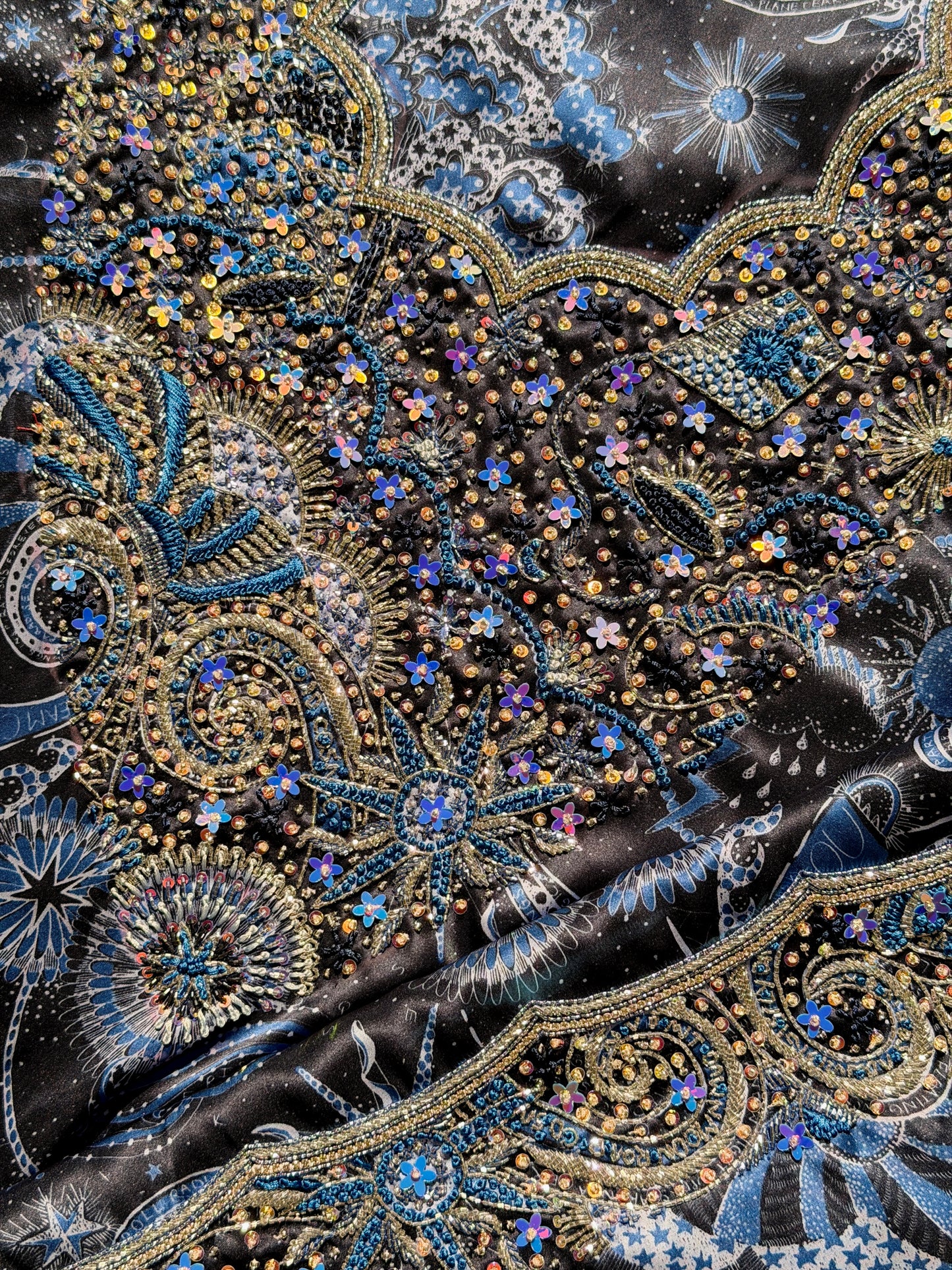Liberty Louis universe (Pre-order)(100% Silk)