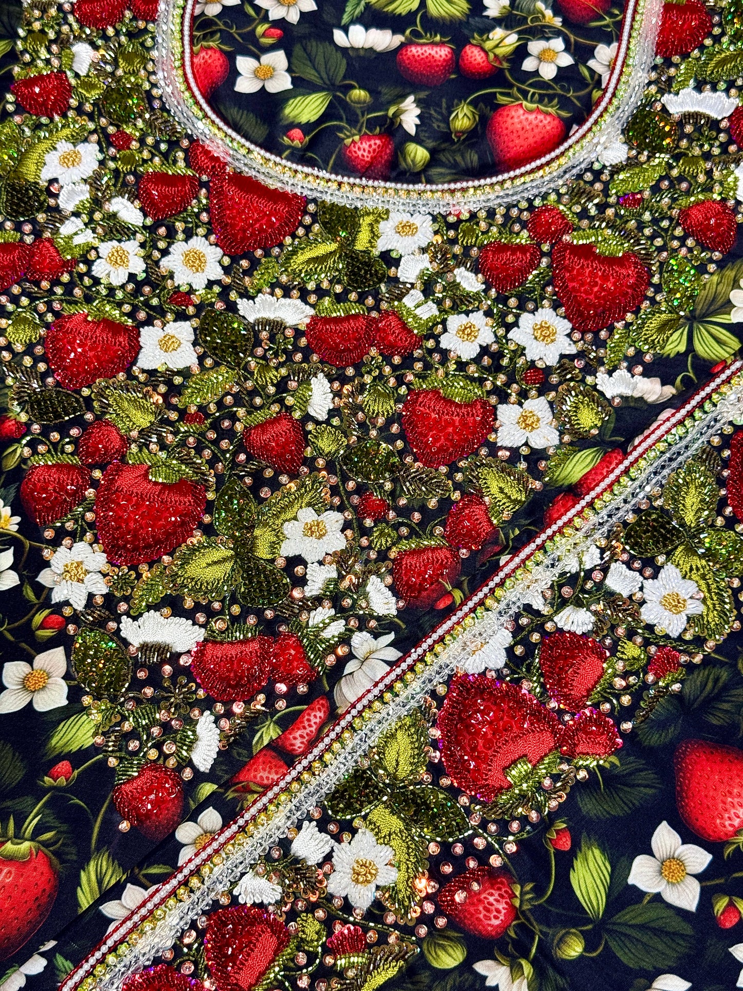 Strawberry Girly Vibes (PRE-ORDER)