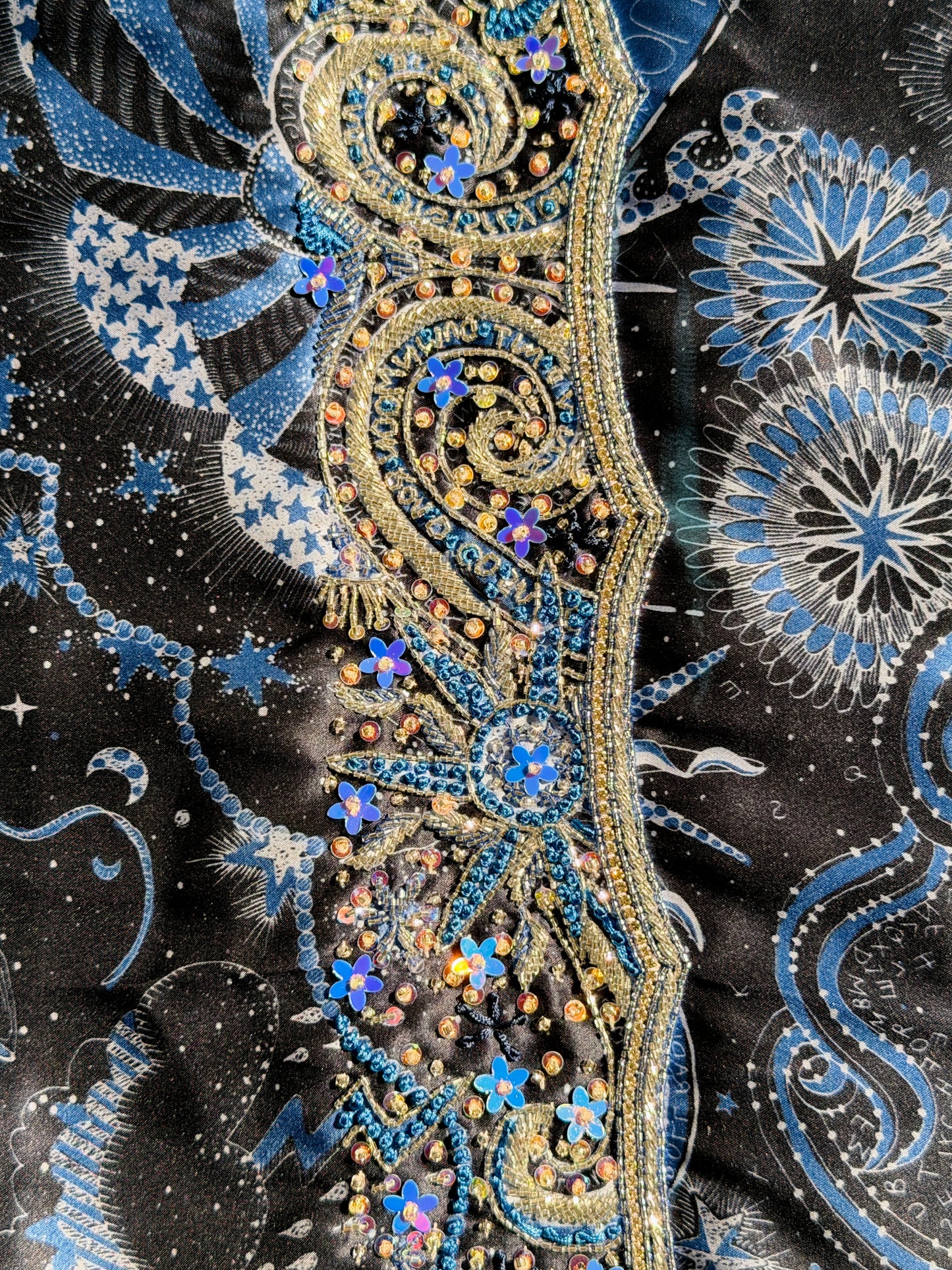 Liberty Louis universe (Pre-order)(100% Silk)